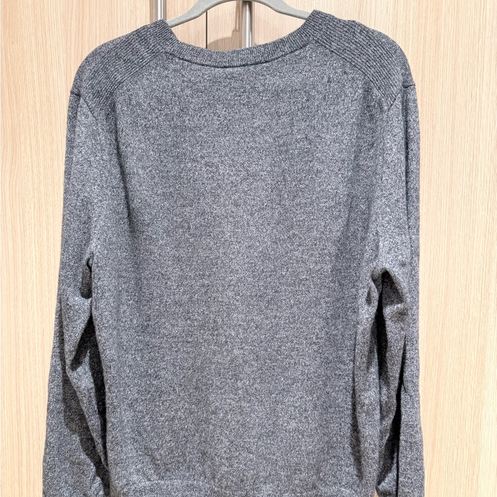 Men's 100% Cashmere Gray Sweater